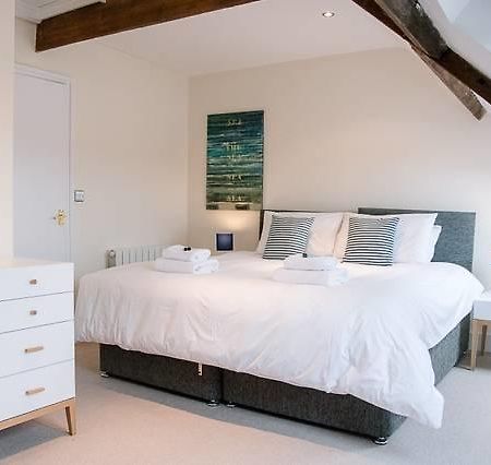 Serendipity, Aldeburgh - An Apartment On The High Street! Экстерьер фото
