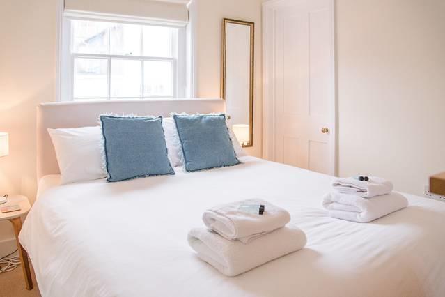 Serendipity, Aldeburgh - An Apartment On The High Street! Экстерьер фото
